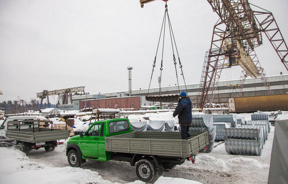 Сравнительный тест заднеприводных УАЗ «Профи» и ГАЗель «Бизнес». Промзона